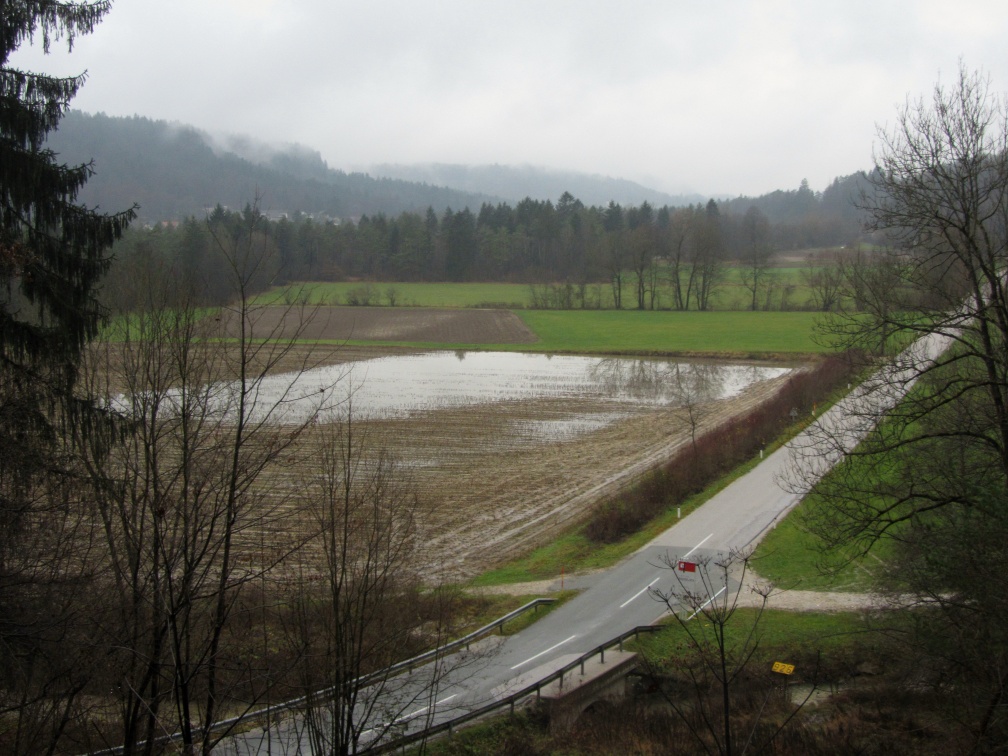 IMG 5396 Poplavljeno polje ob cesti Gobovce - Posavec