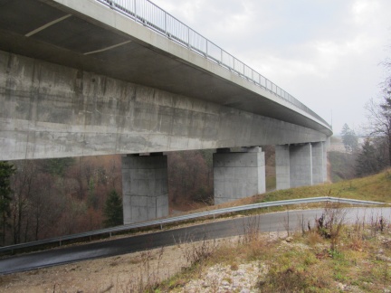 IMG 1779 Viadukt gorenjske avtoceste pri Mošnjah