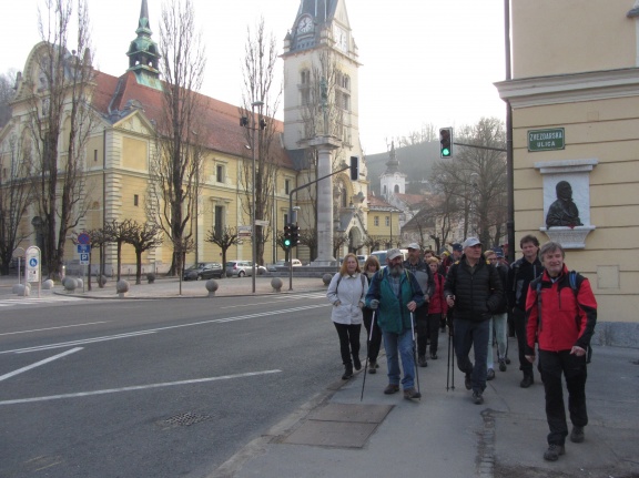 IMG 7024 Ljubljana-sv. Jakob in mimo Gruberjeve palače