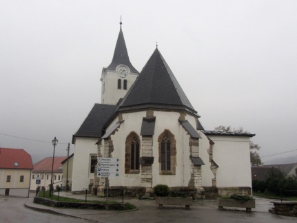 IMG 0798 Makole-cerkev sv. Andreja
