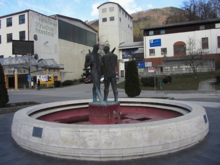 IMG 0800 Hrastnik-rudarska fontana