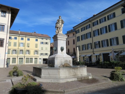 IMG 1649 Čedad (Cividale del Friuli)-Piazza Paolo Diacono