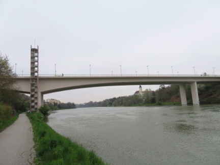 IMG 9524 Koroški most čez Dravo v Mariboru
