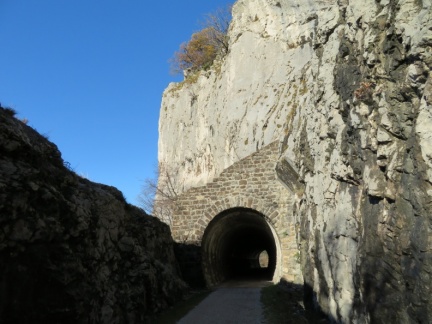 IMG 3771 Tretji tunel nad dolino Glinščice