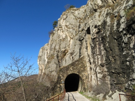 IMG 3775 Četrtii tunel nad dolino Glinščice