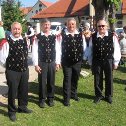 Viniški upokojenci v Šenčurju in Kranju - 07.05.2011
