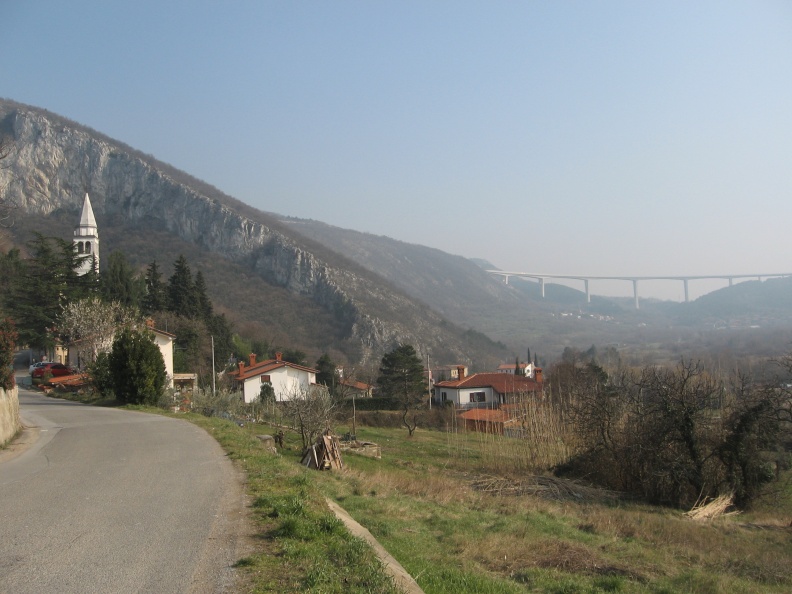 IMG_3382_Osp_viadukt Črni Kal.JPG