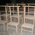 291 9162 Hum-molilni stoli v cerkvi