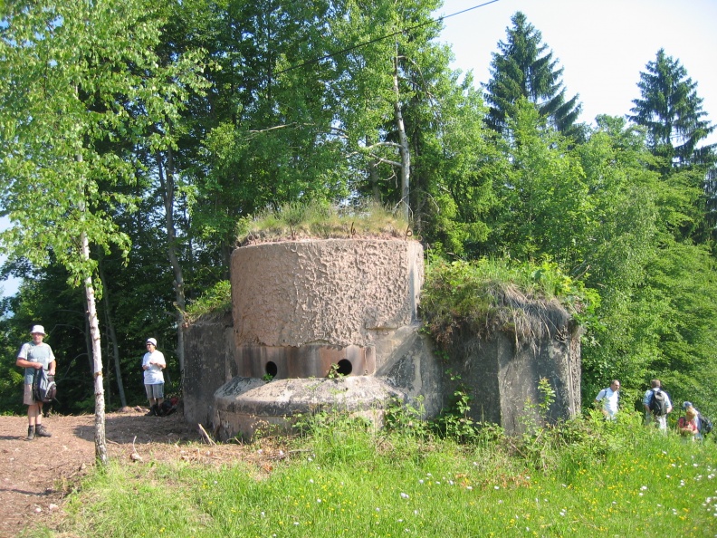 172_7289 Bunker Rupnikove linije na Žirovskem vrhu.JPG