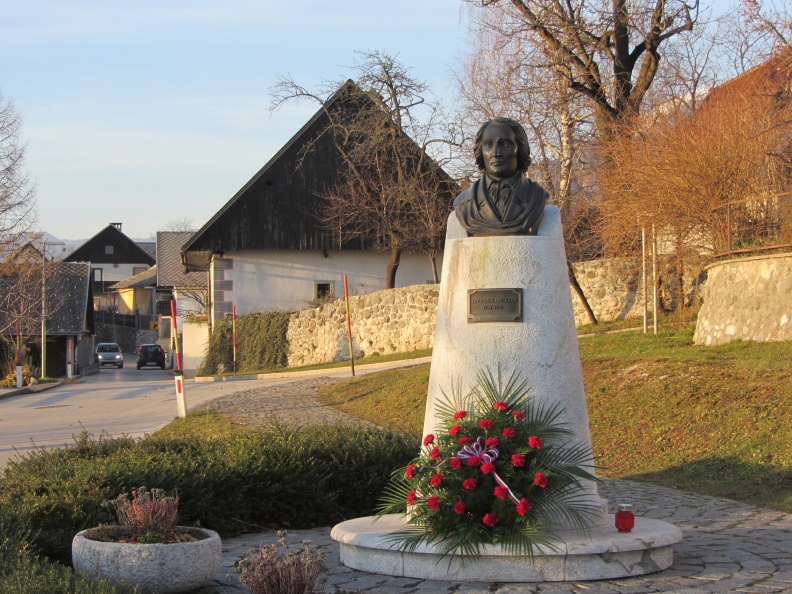 IMG_7200_Vrba-Prešernov spomenik.JPG