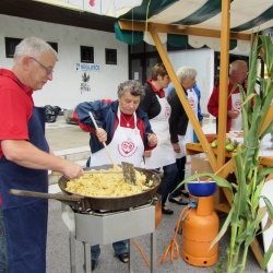 Praženje krompirja na šuštarski nedelji v Tržiču - 01.09.2013