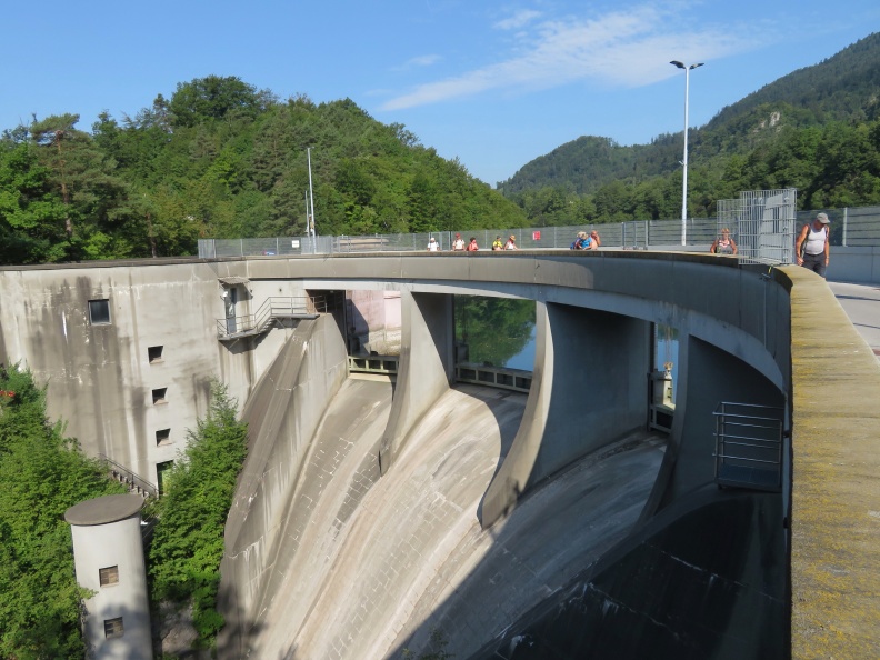 IMG_2478_Kavčke-jez hidroelektrarne Moste.JPG