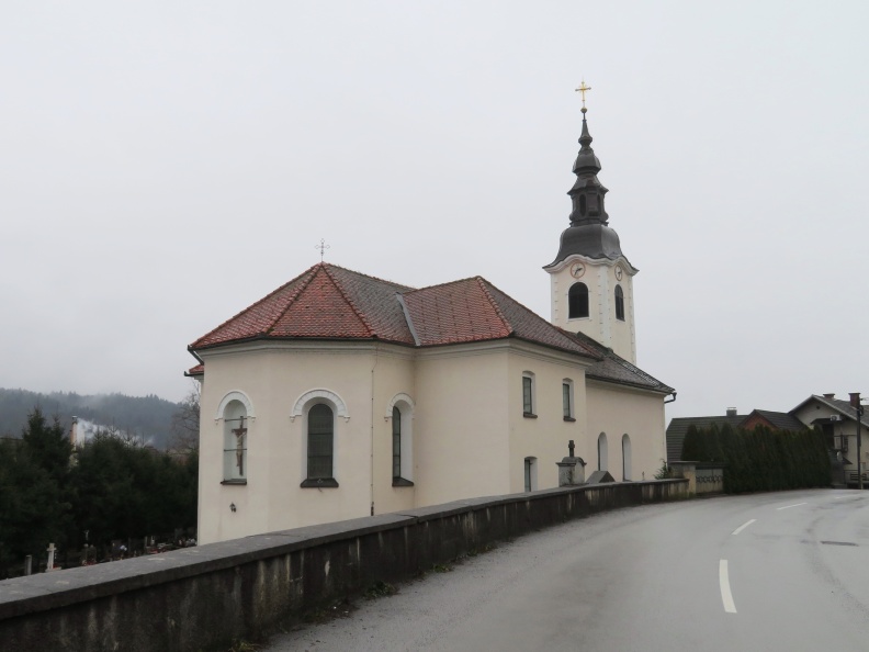 IMG_1650_Otočec-cerkev sv. Petra.JPG