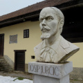 IMG 0802 Muljava-doprsni kip Josipa Jurčiča
